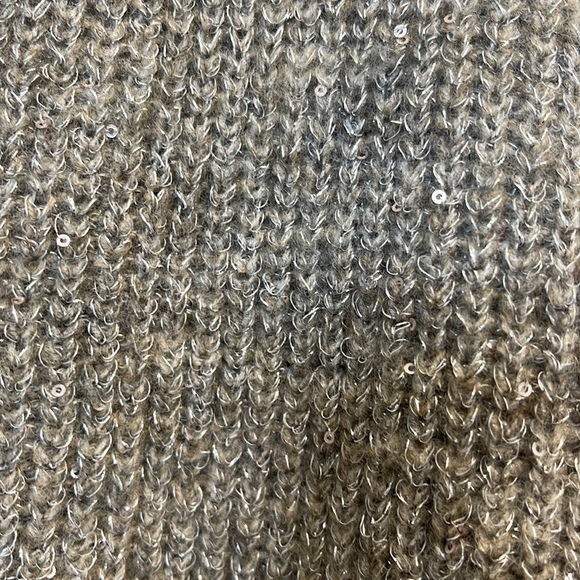 Heartloom sequin sweater size L - Picture 3 of 4
